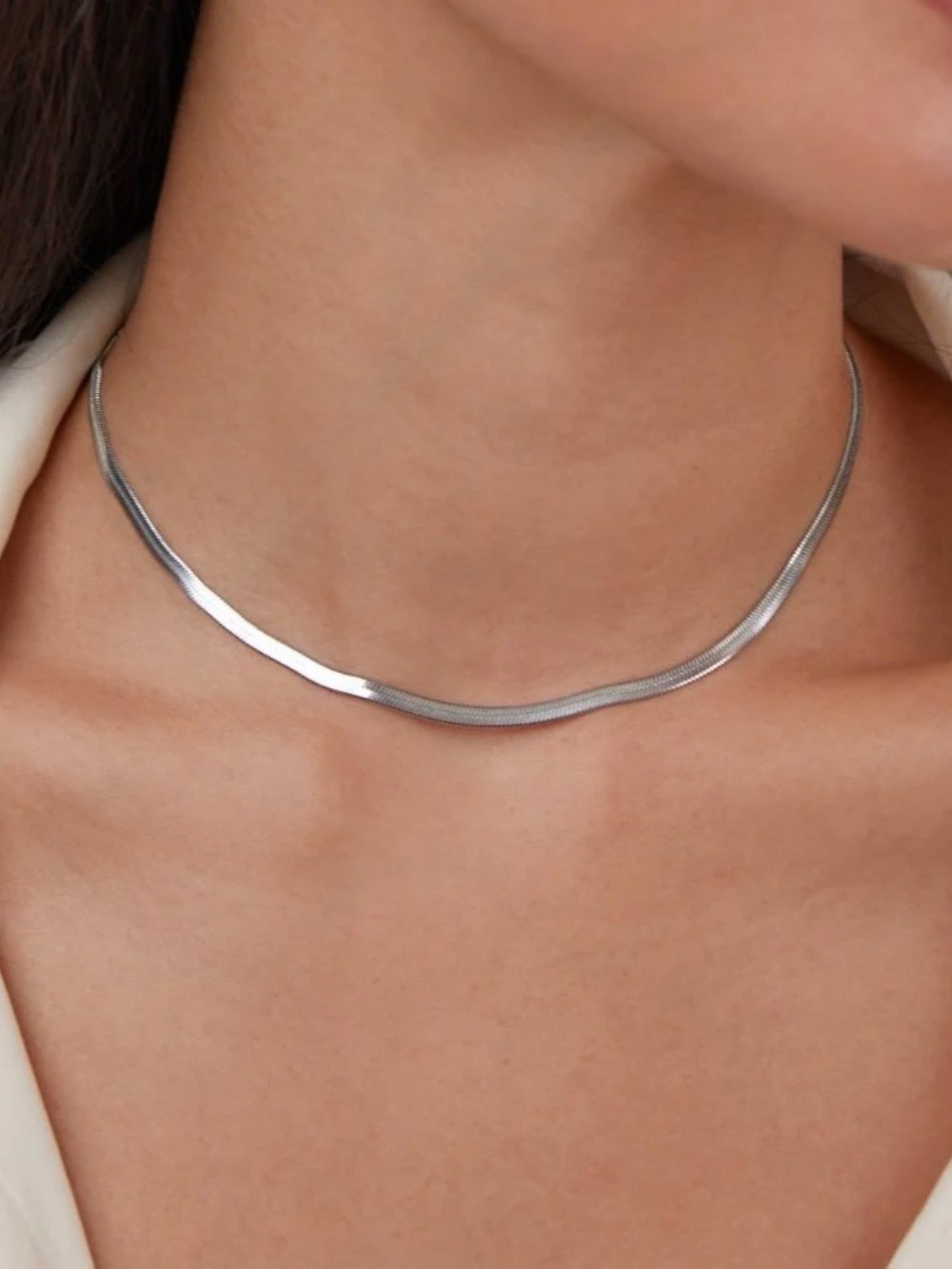 Sarya Snake Chain Minimal Silver Necklace • Water Resistant